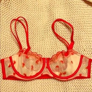 New Heart Victoria’s Secret bra